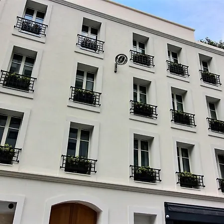 218931 - 4 Personnes A Paris